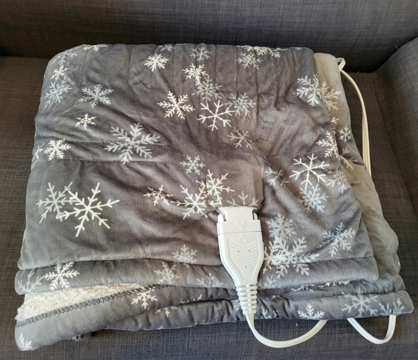 Twin size heated blanket, does not work