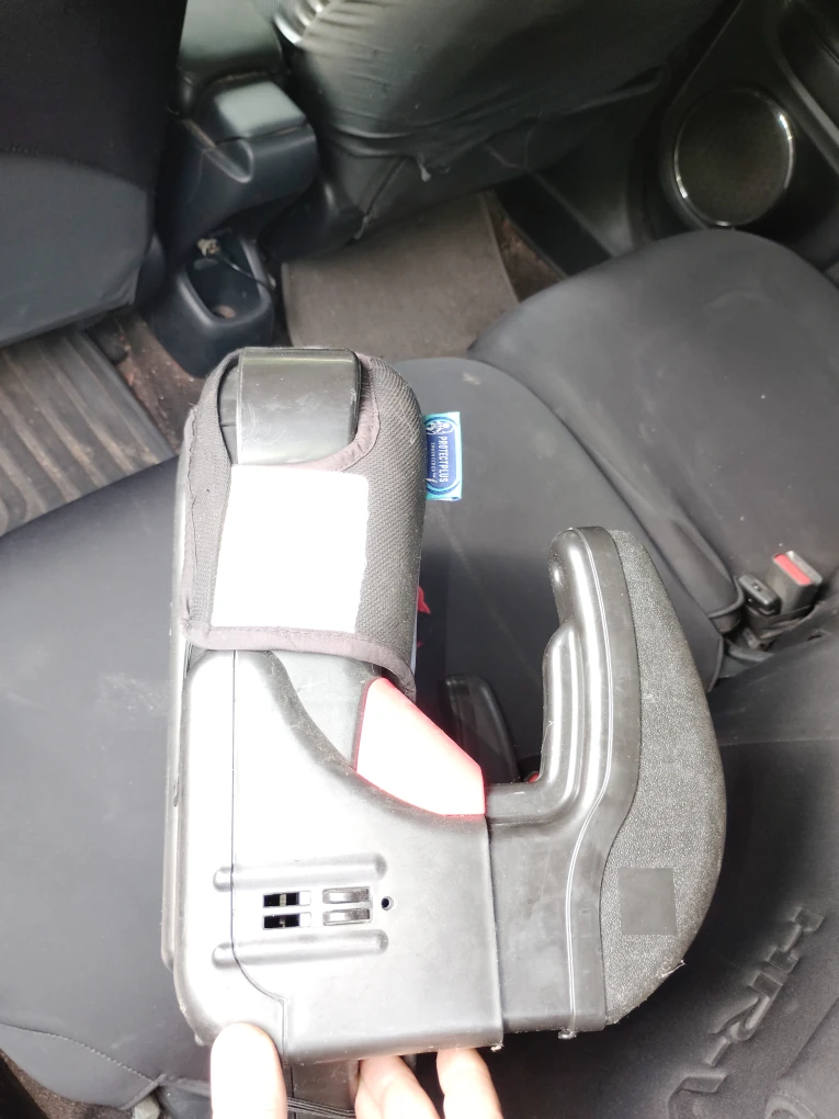 Child Booster Seat - photo 4
