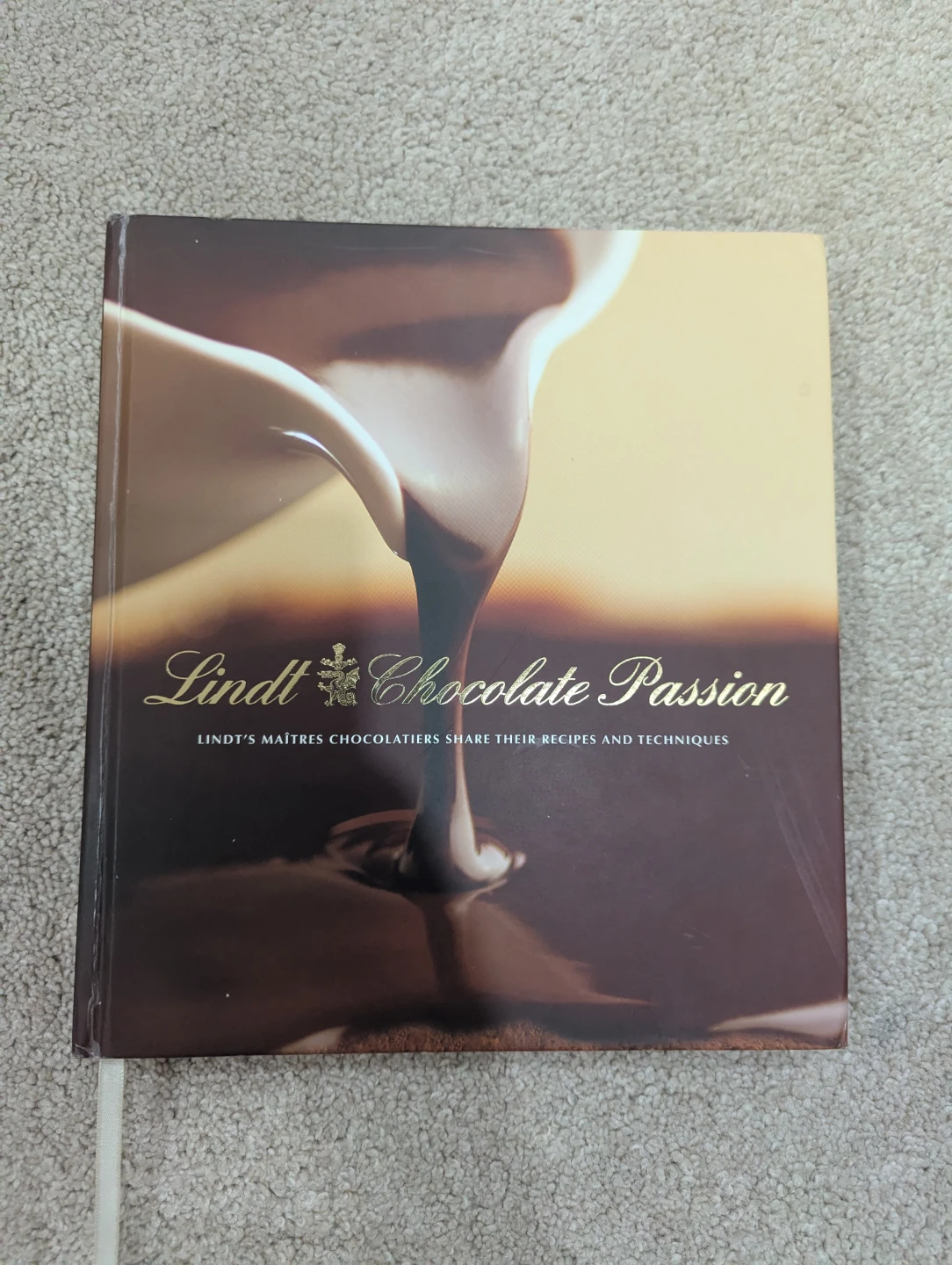 Lindt Chocolate Passion Cookbook