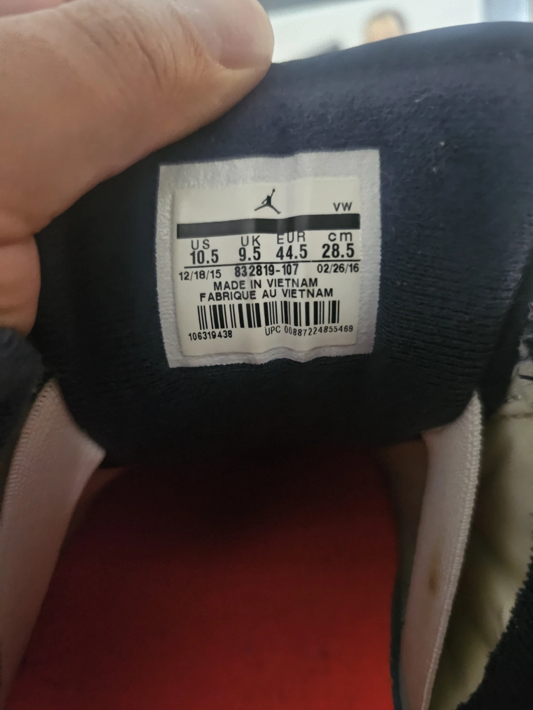 Air Jordan 2 Retro Low White/University Blue - photo 4