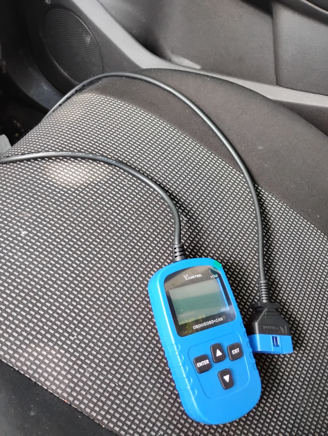 Vantool OBDII/EOBD+CAN Diagnostic Scan Tool