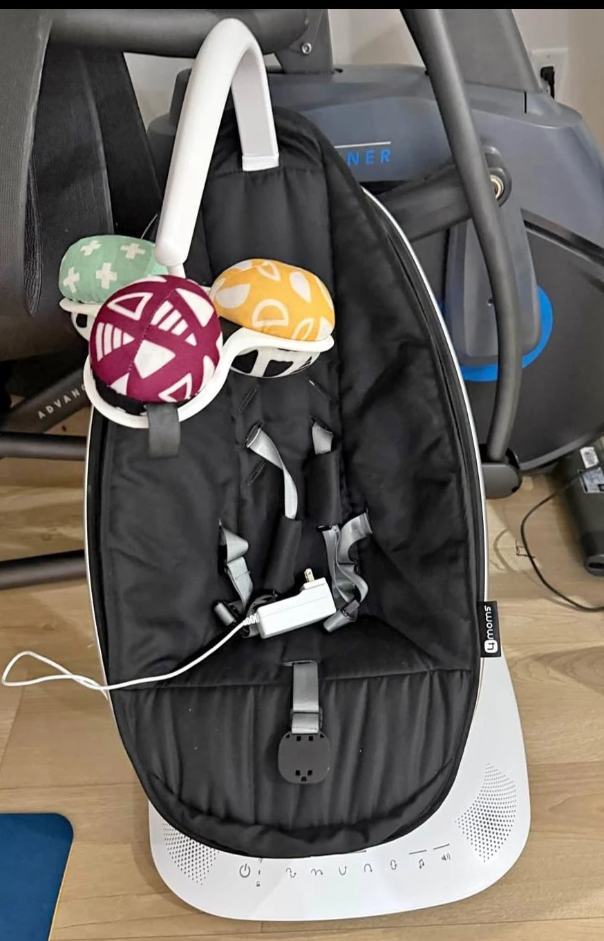 4moms mamaRoo Baby Swing - Black/Noir