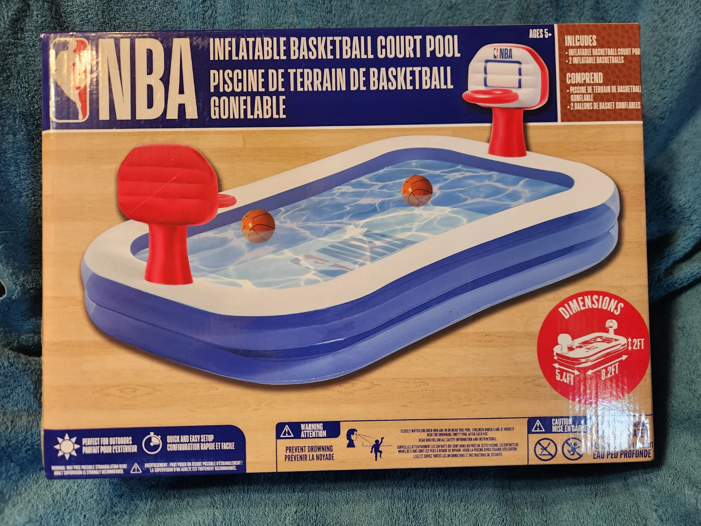 NBA Inflatable Basketball Court Pool with 2 Basketballs