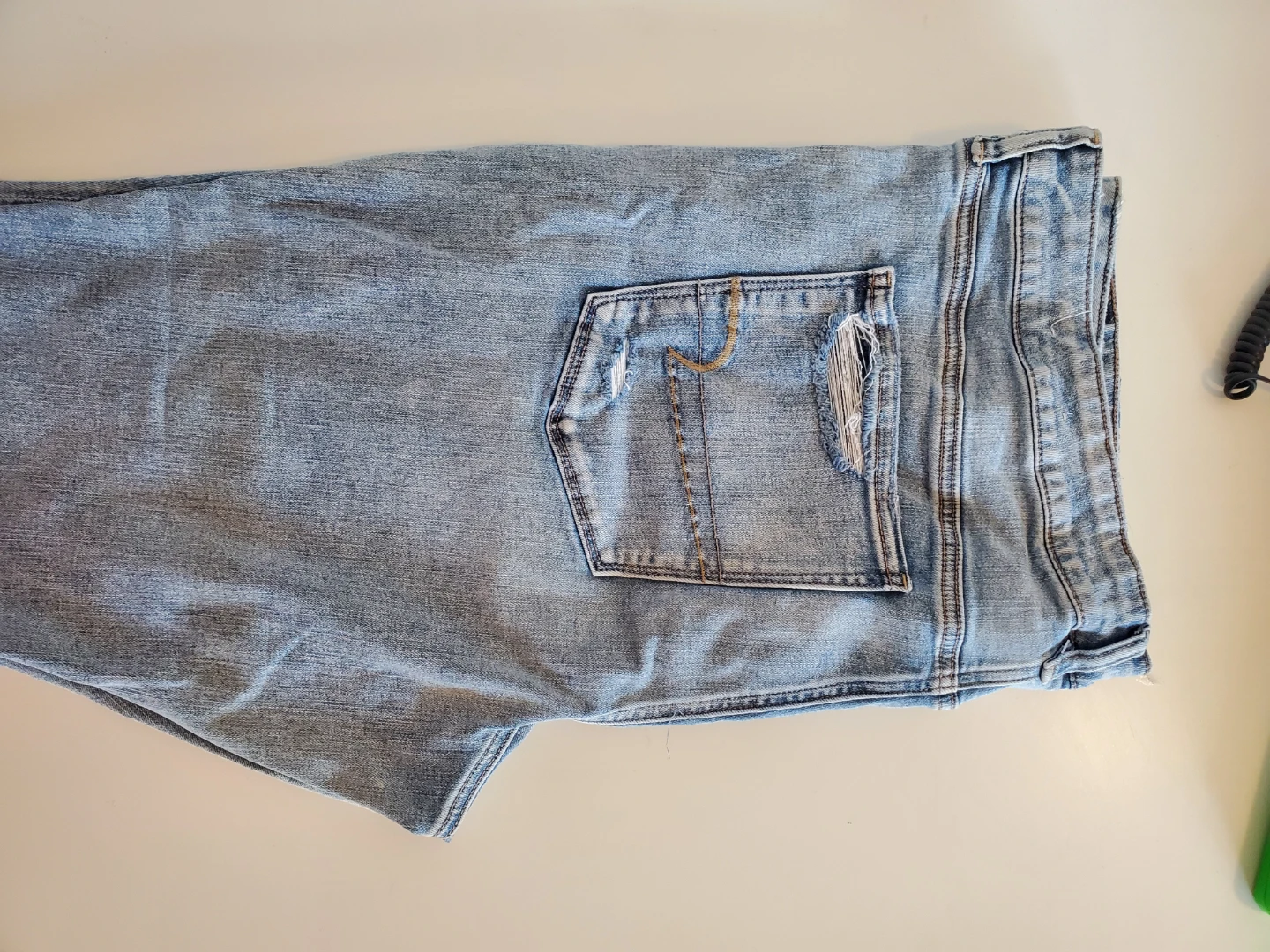 AMERICAN EAGLE DIstressed Jegging...Size 24 - photo 2