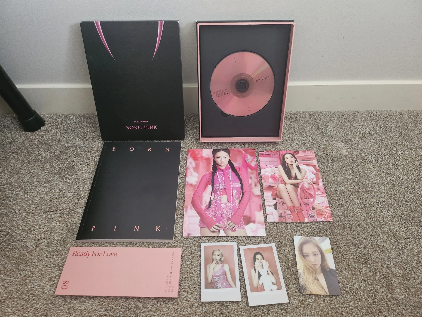 BLACKPINK Born Pink Album CD Photobook & Photocards