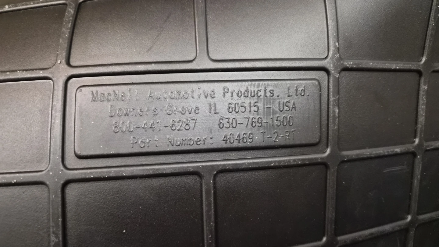 Grand Cherokee - WeatherTech Cargo Liner - photo 4