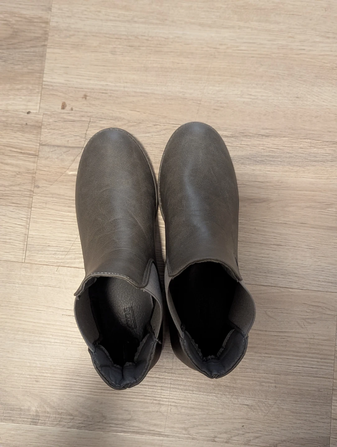 Brown Chelsea Boots