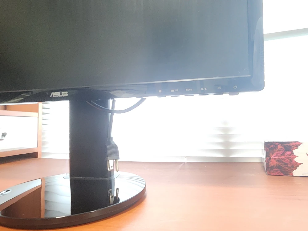 ASUS 24" 144Hz Gamining Monitor (VG248QZ) - photo 3