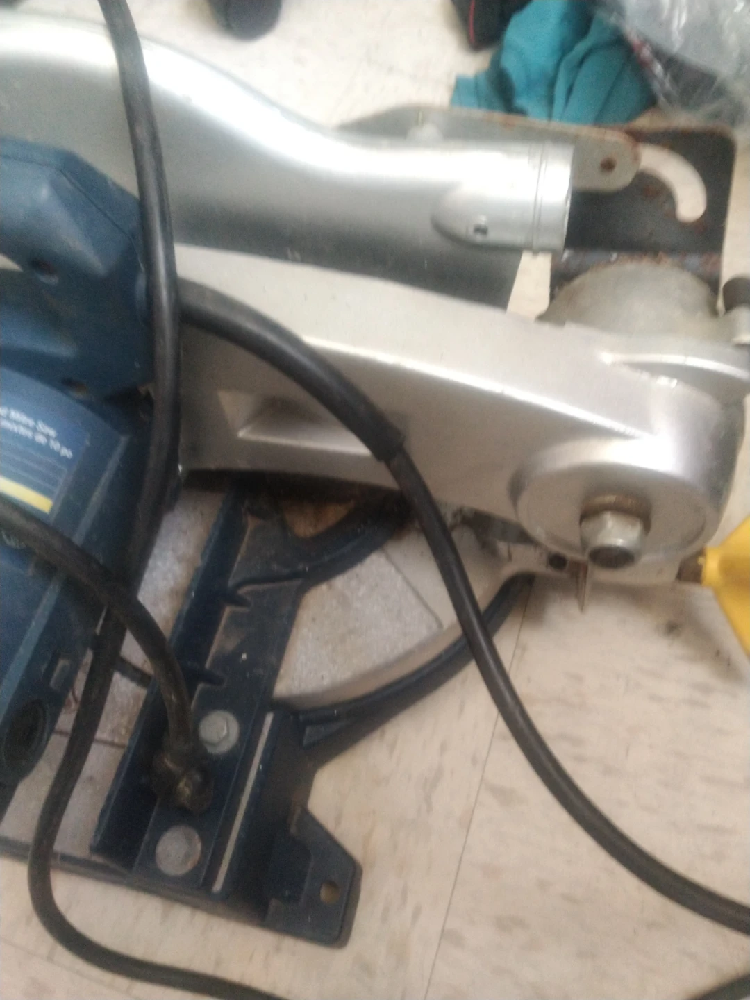 Mastercraft Miter Saw - photo 4
