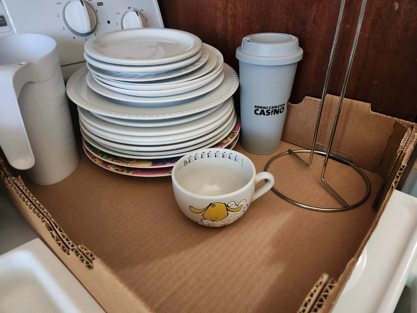 Assorted Kitchenware - Bowls, Plates, Mugs & More - photo 2