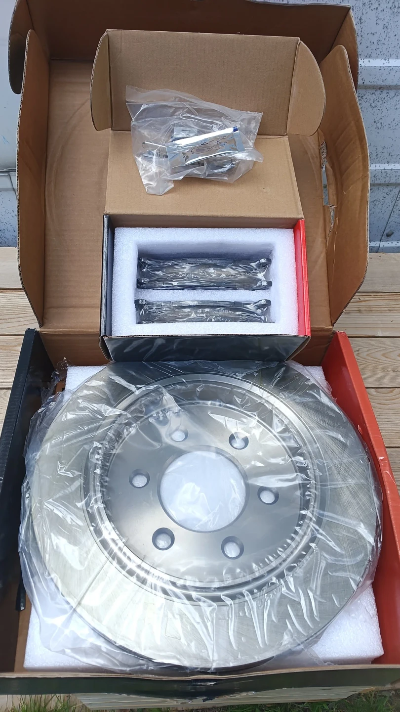 A-Premium Rear Vented Disc Brake Rotors and Ceramic Pads Kit - photo 4