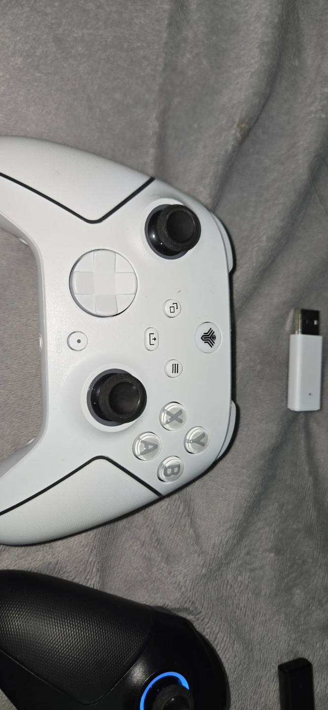 2 Wireless Controllers with USB Dongles - photo 3