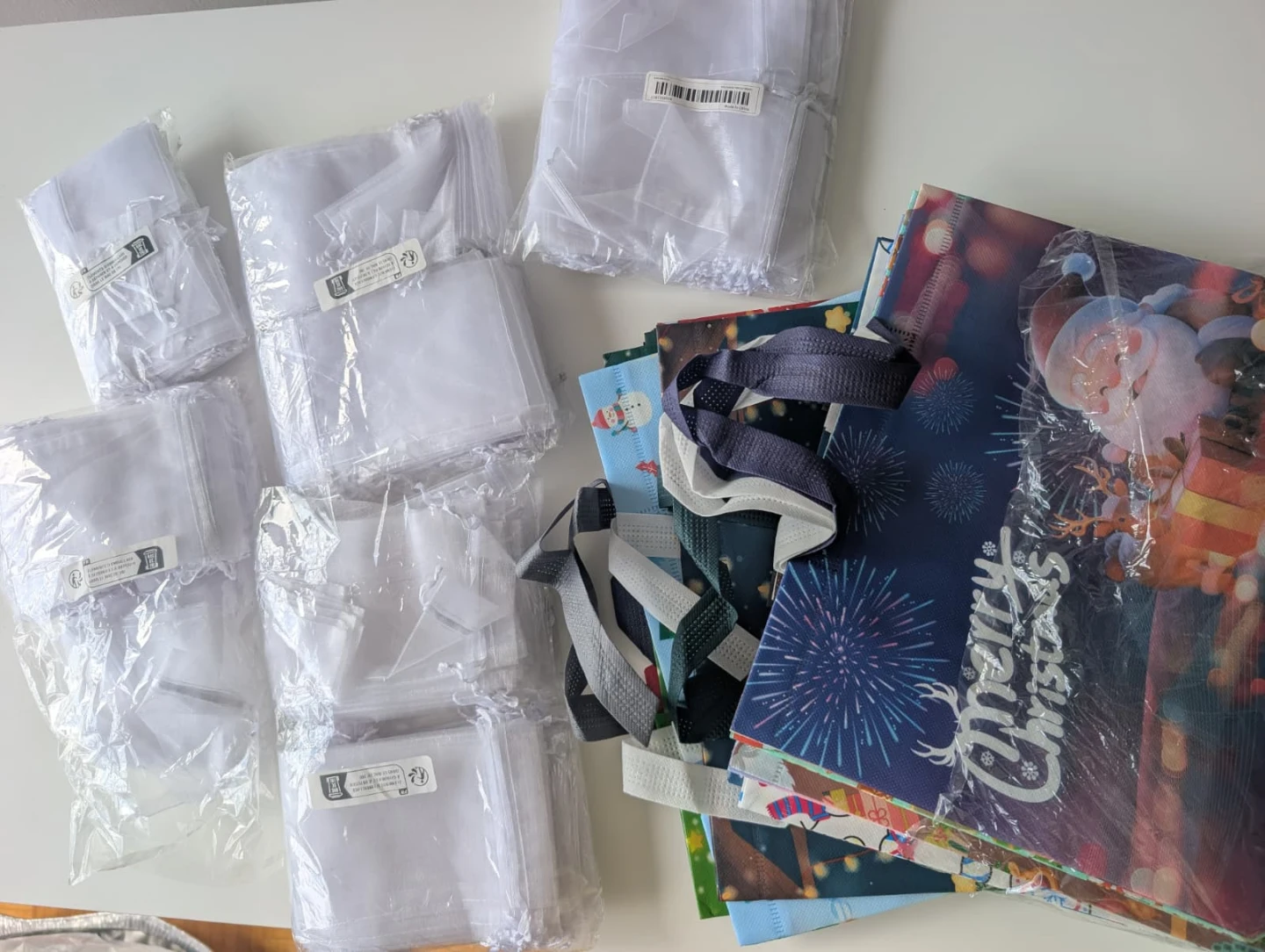 Christmas Party Supplies Bundle - photo 3