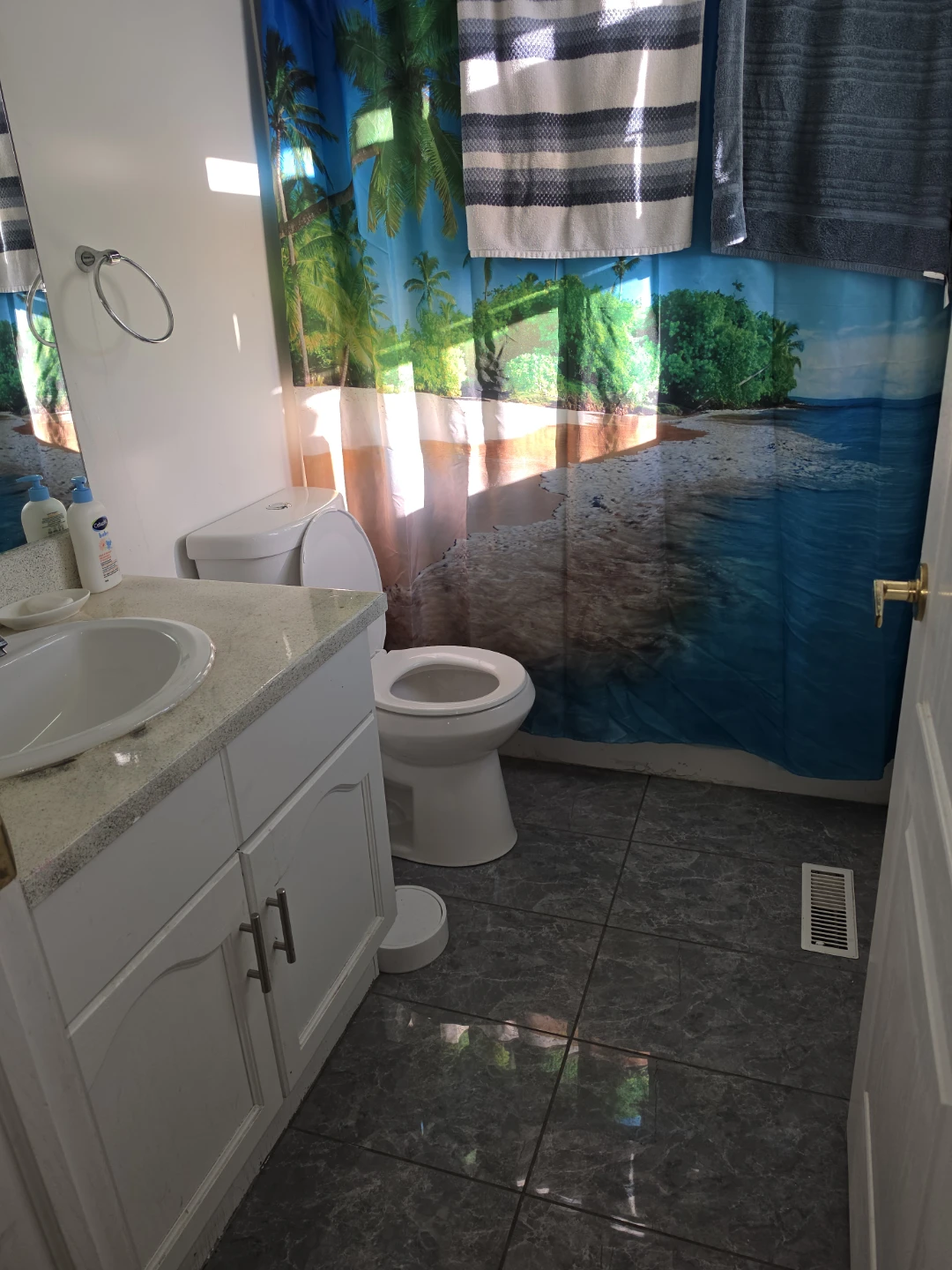 Furnished room for rent - photo 3