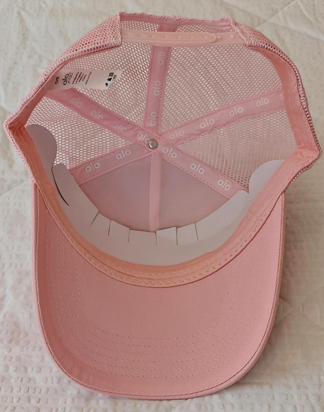Alo Yoga Women's Pink Trucker Hat – Brand New With Tags - photo 3