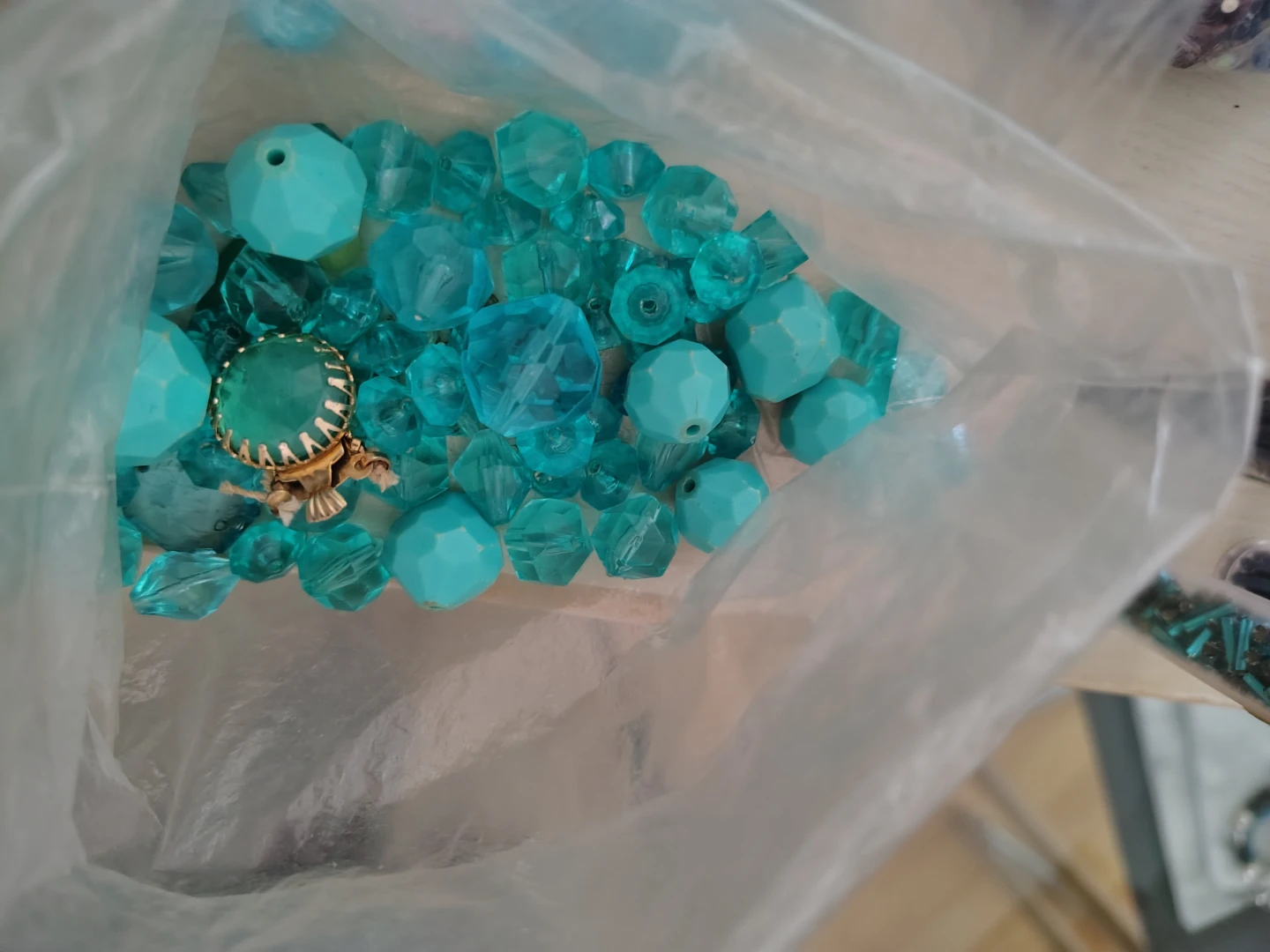 Assorted Vintage Beads Blue Tones