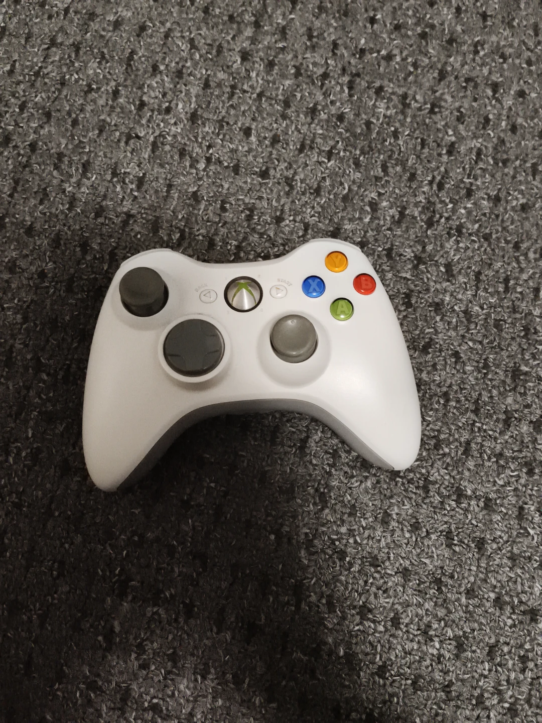 Xbox 360 Console with Controller, Power Supply and hdmi cable - photo 4