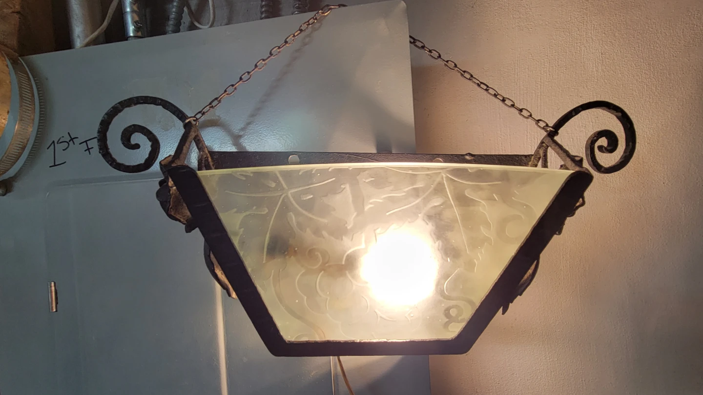 Vintage Wrought Iron Wall Sconce with Frosted Glass Shade
