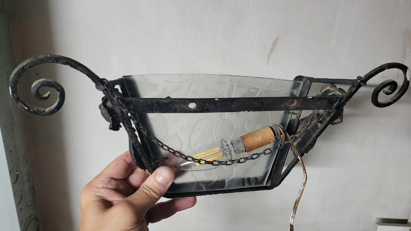 Vintage Wrought Iron Wall Sconce with Frosted Glass Shade - photo 3