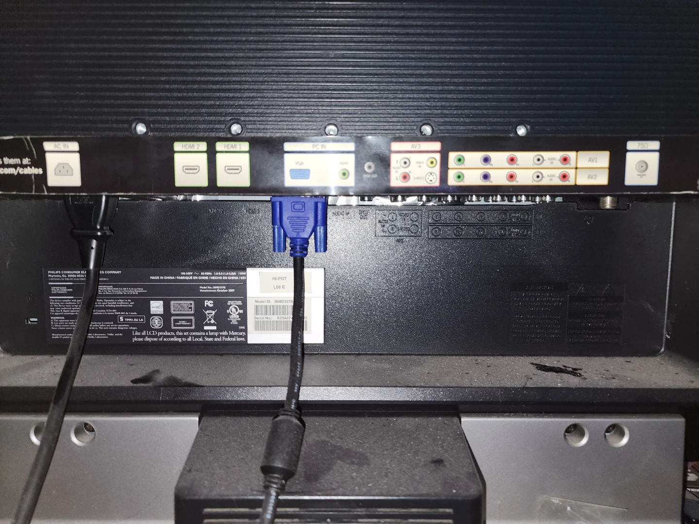 Magnavox 32" Flat Screen LCD Monitor TV Tuner - photo 3