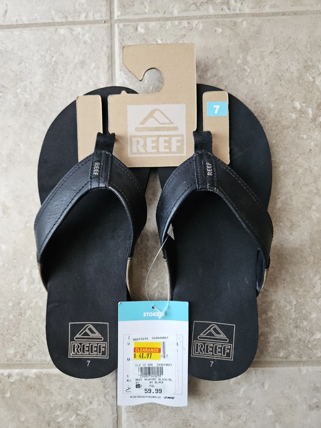 Youth Size 7 Reef Newport Flip Flops Black/Tan