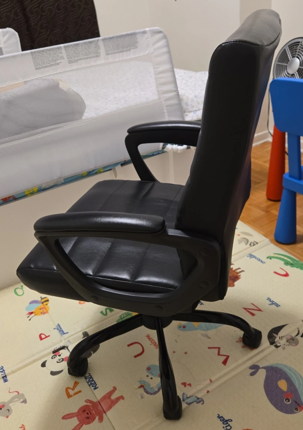 Office chair - photo 3