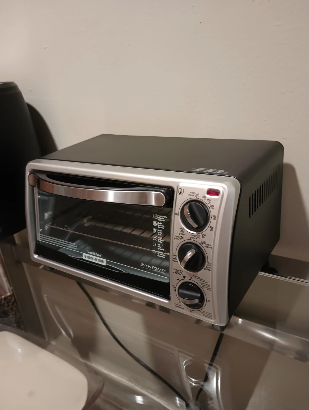 Toaster Oven Black Decker Excellent Condition Color Black Gray - photo 2