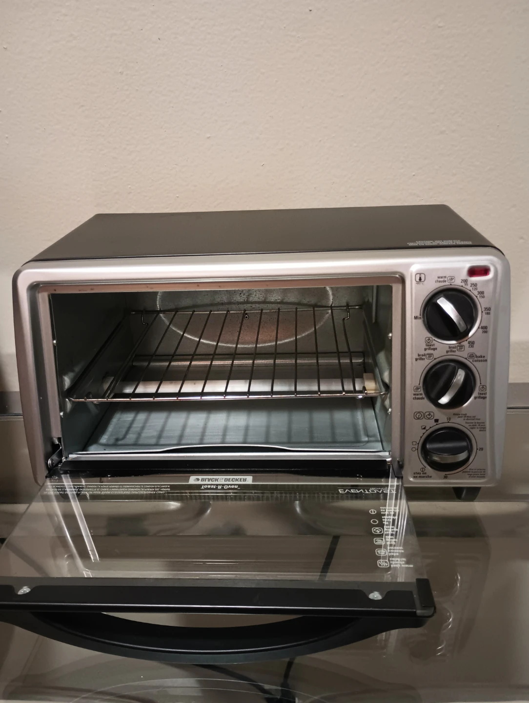 Toaster Oven Black Decker Excellent Condition Color Black Gray - photo 3