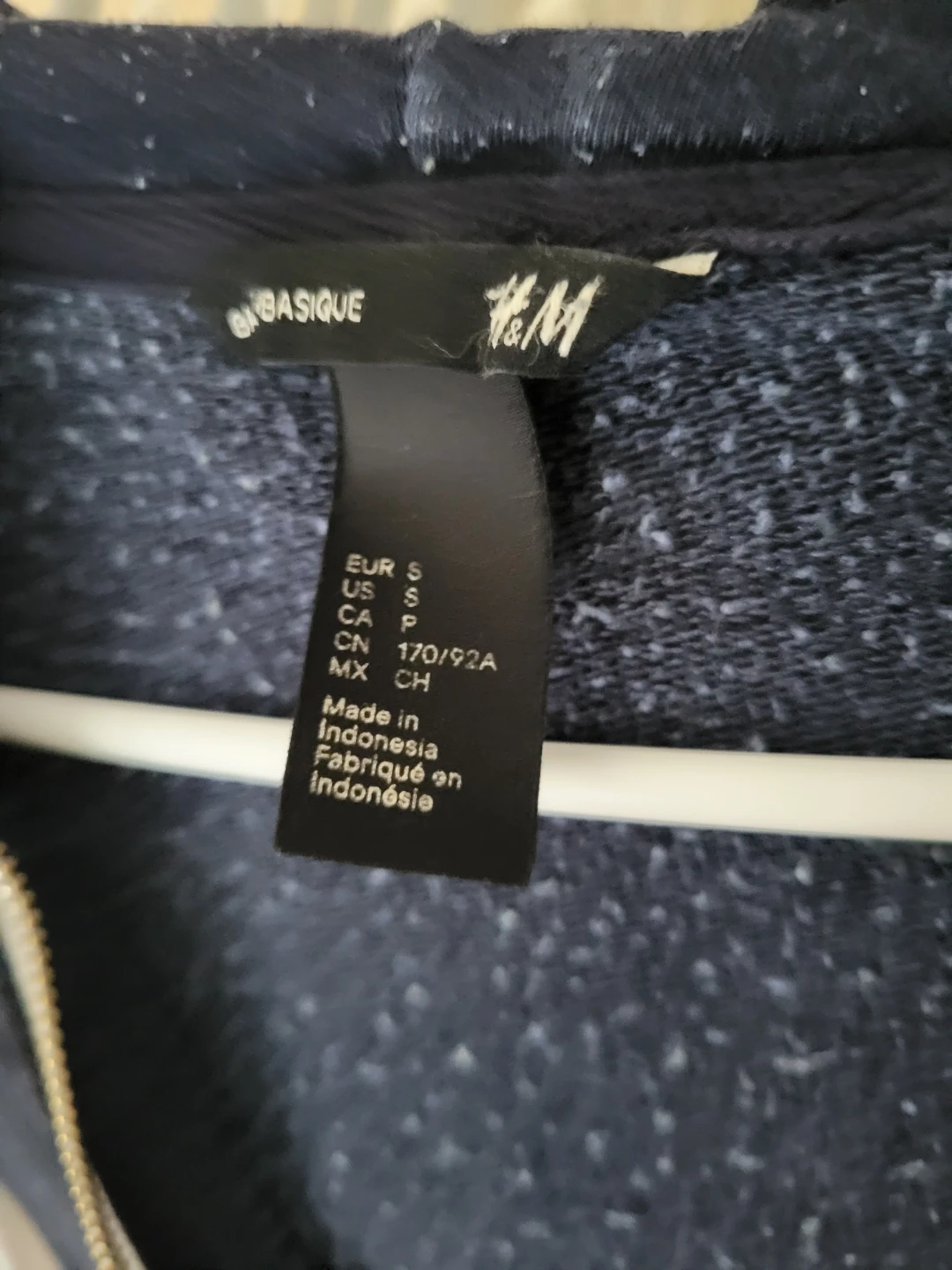 H&M Zip-Up Hoodie - photo 3
