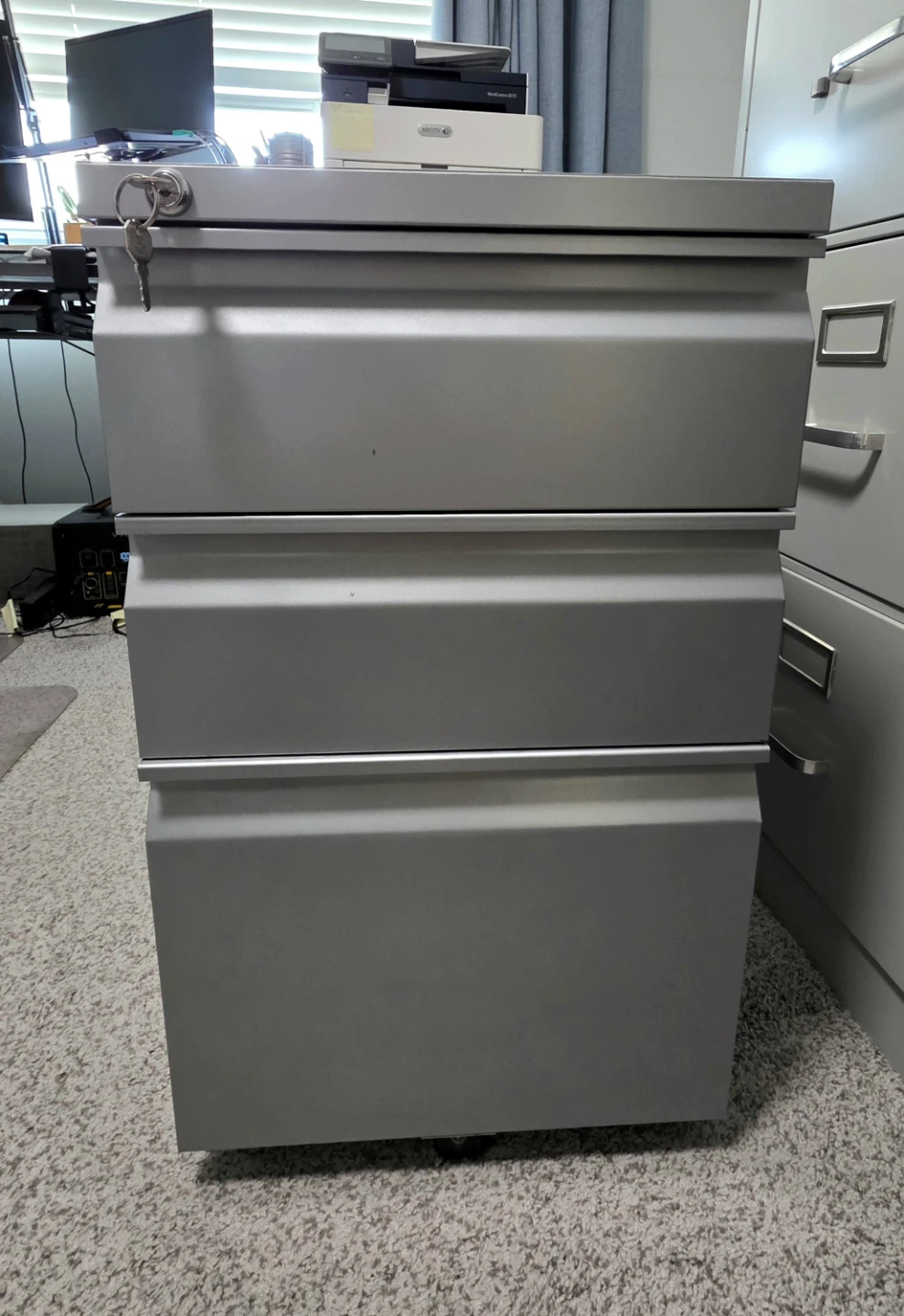 Grey 3-Drawer Filing Cabinet