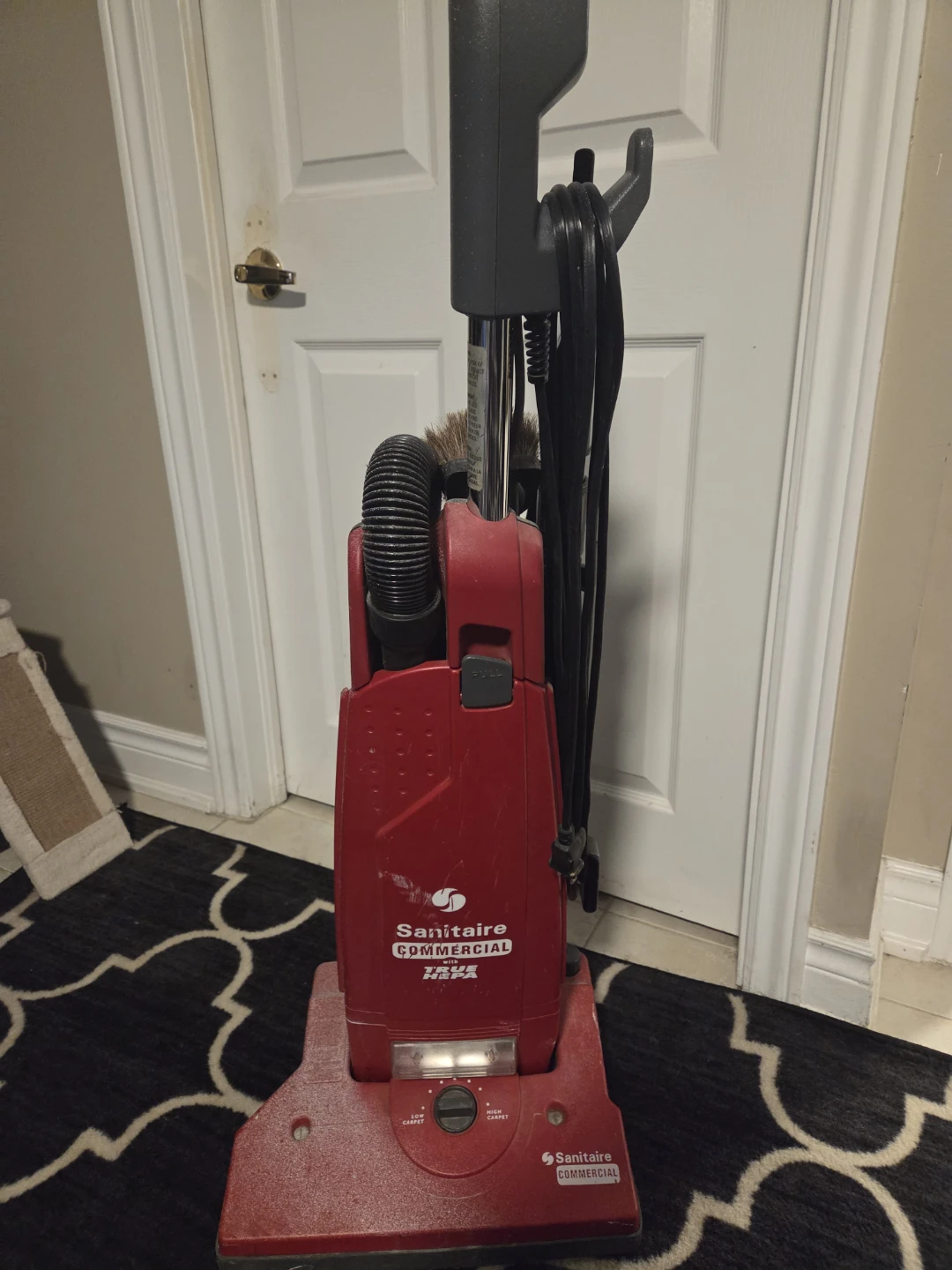 Sanitaire Commercial Vacuum Cleaner