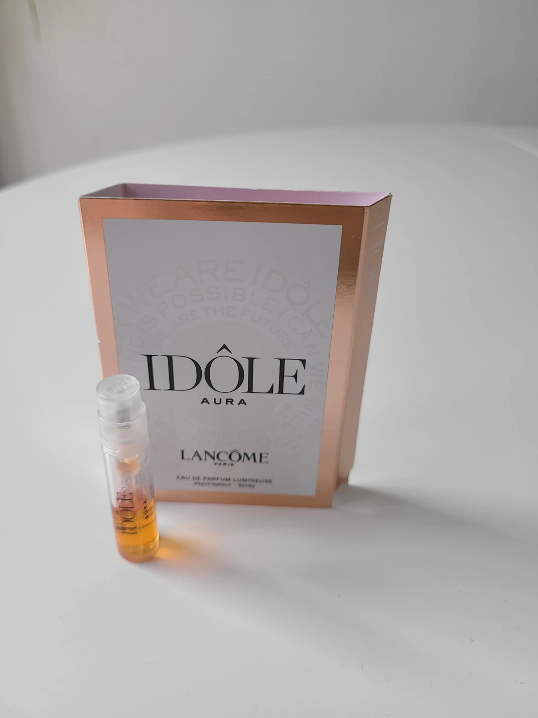 Lot of 2 TRAVEL Size Fragrance Samples - photo 3
