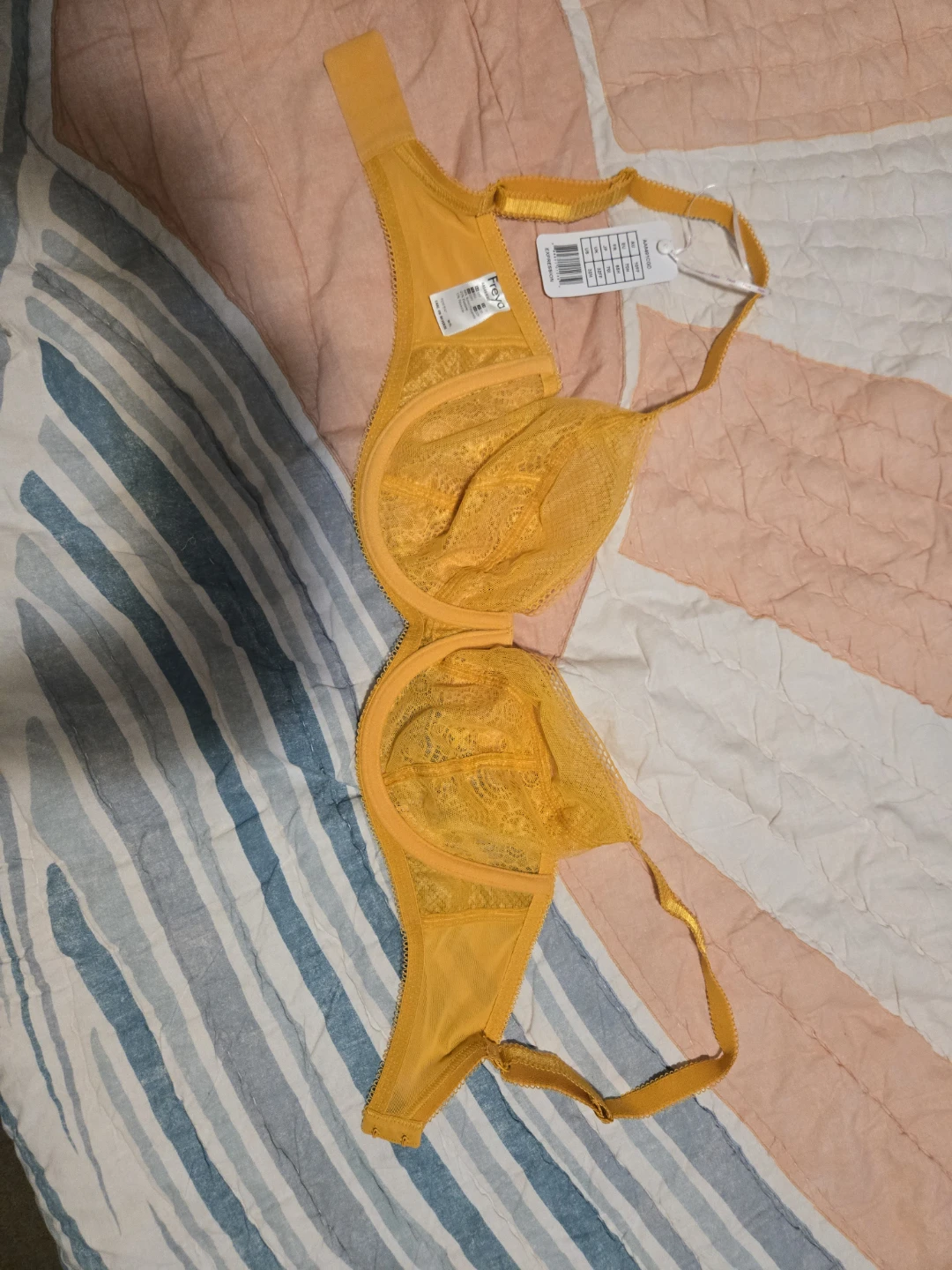 Freya Yellow Lace Bra - 32H - photo 4