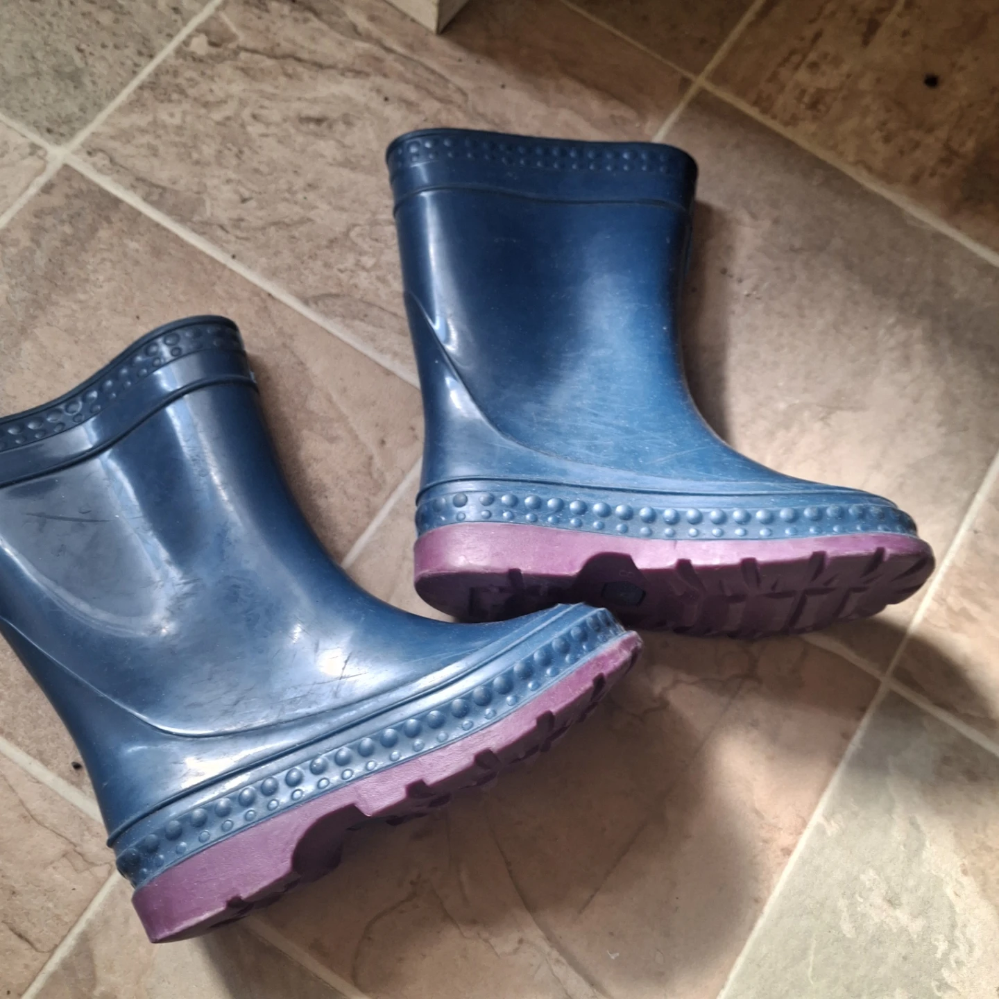 Kids Sandals rain boot $5 each - photo 4