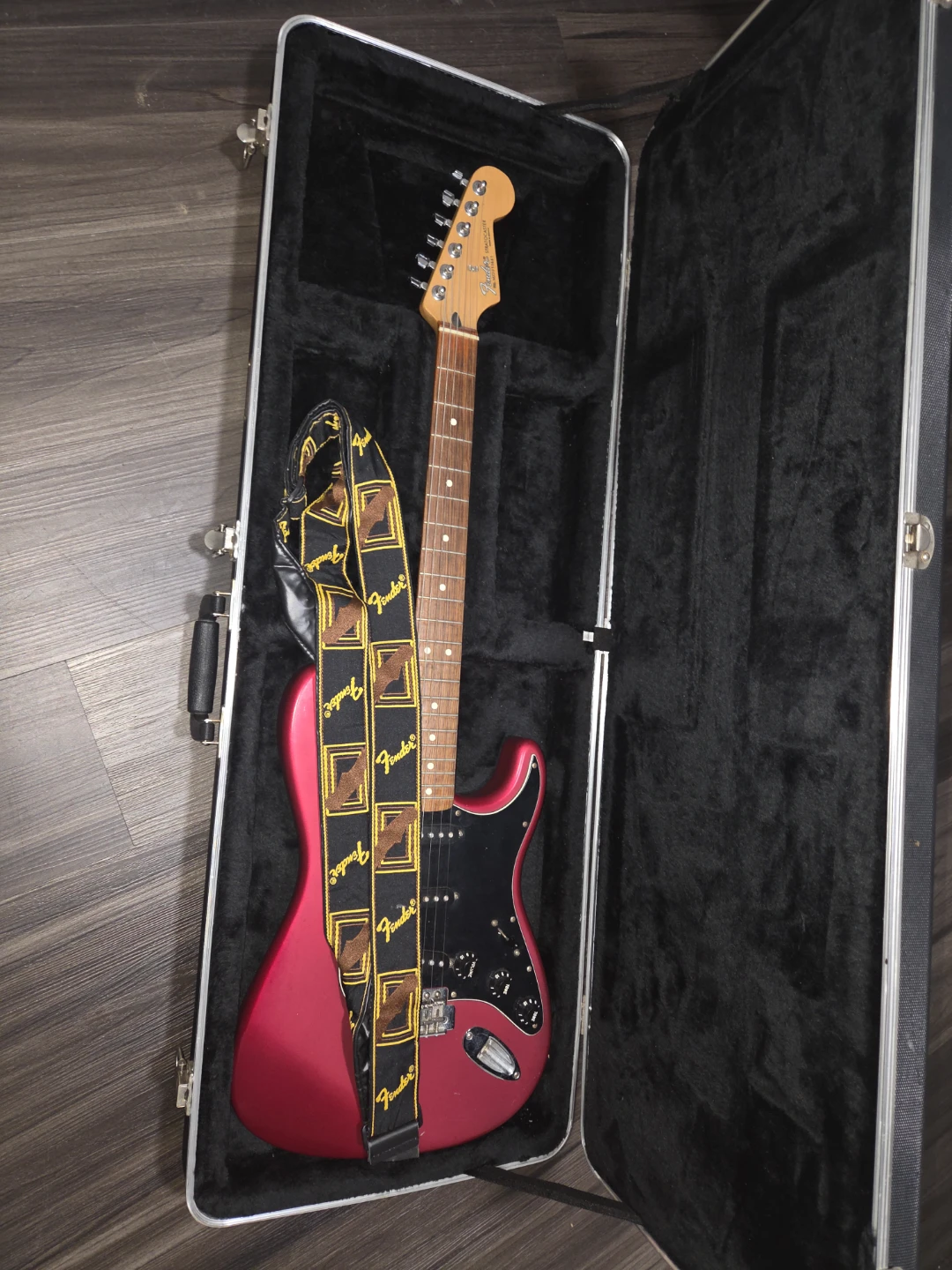 Fender Stratocaster Electric Guitar w/ Case