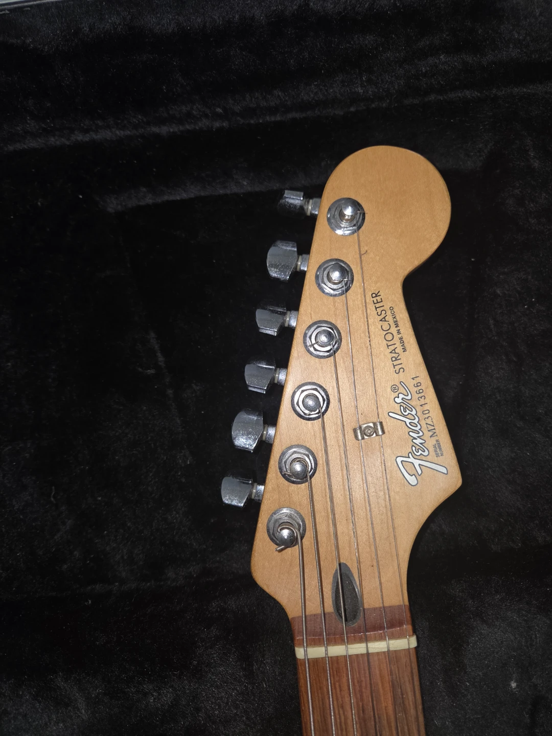 Fender Stratocaster Electric Guitar w/ Case - photo 4