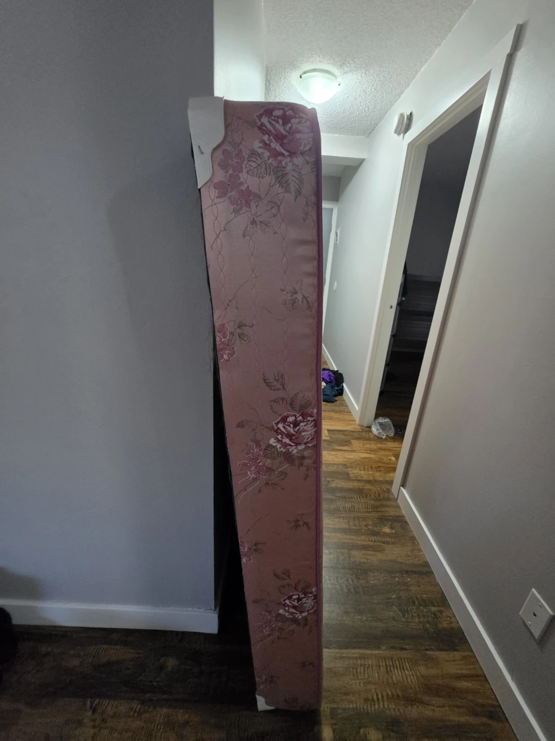 Queen Box Spring Floral Pattern - photo 3