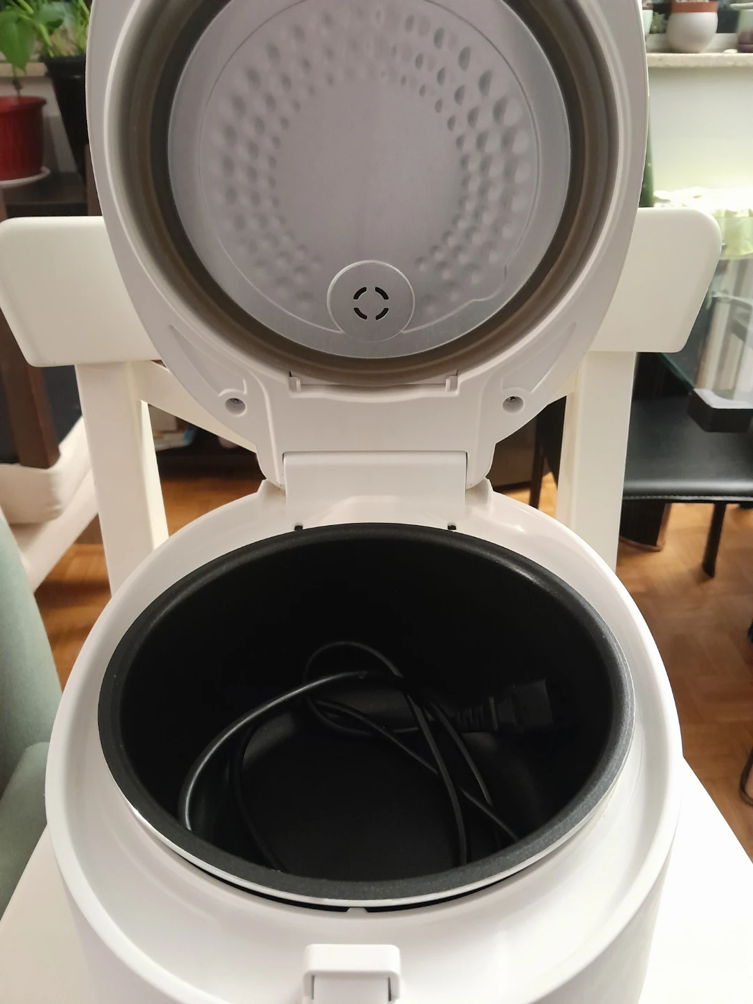 Cuckoo Rice Cooker - photo 3