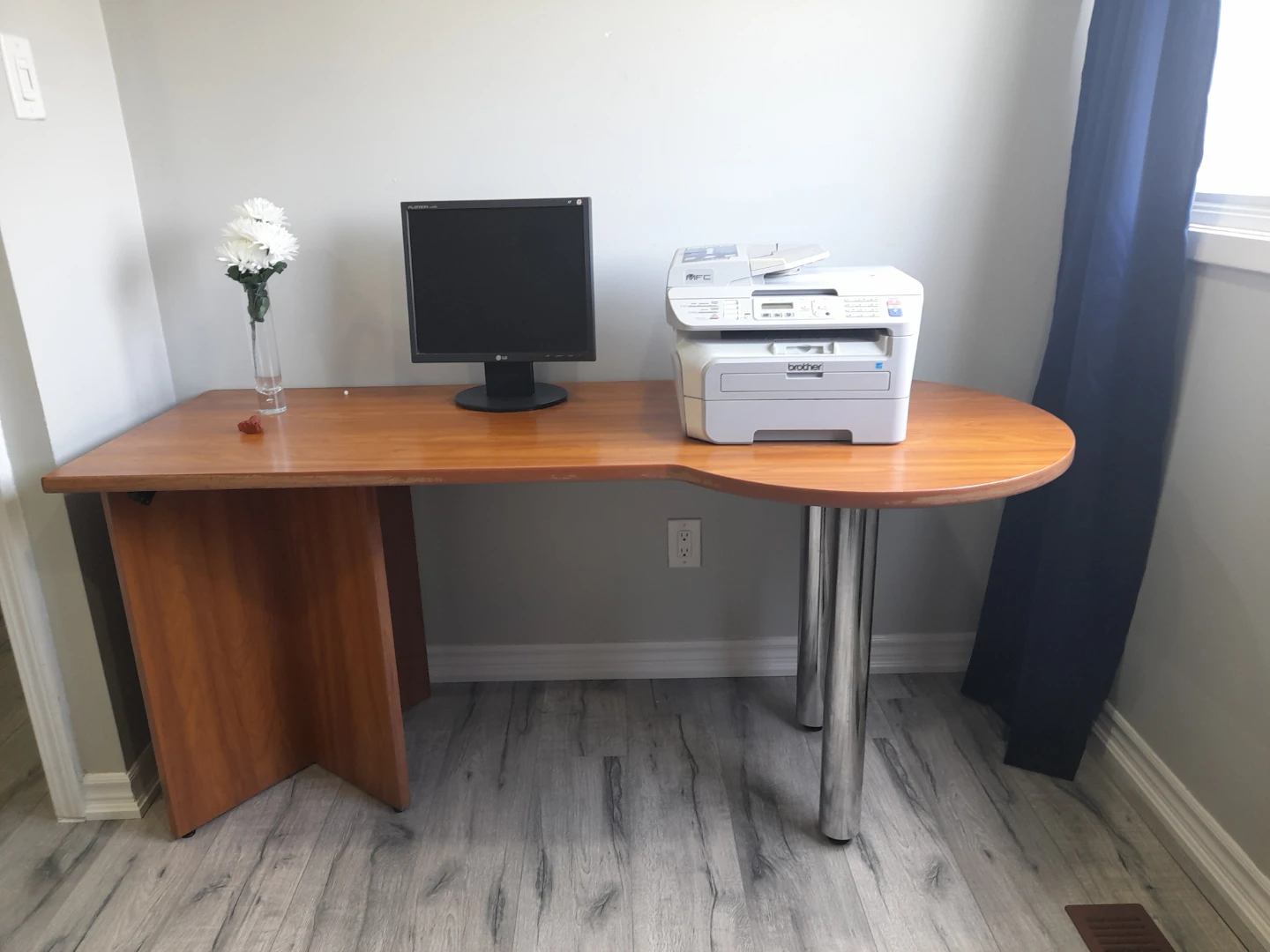 Office Desk with L-Shaped Surface