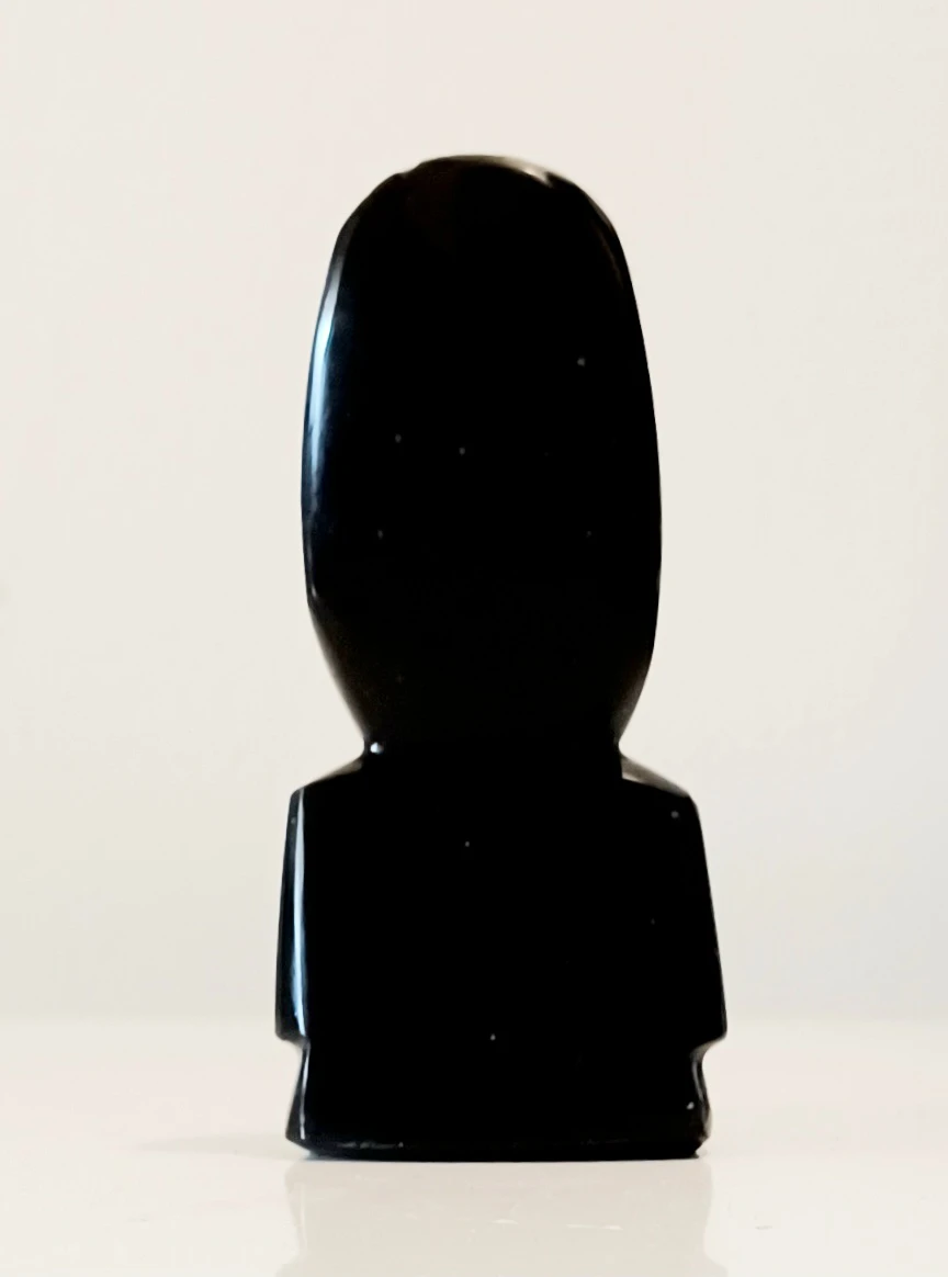 Hand Carved Obsidian Figurine - photo 3