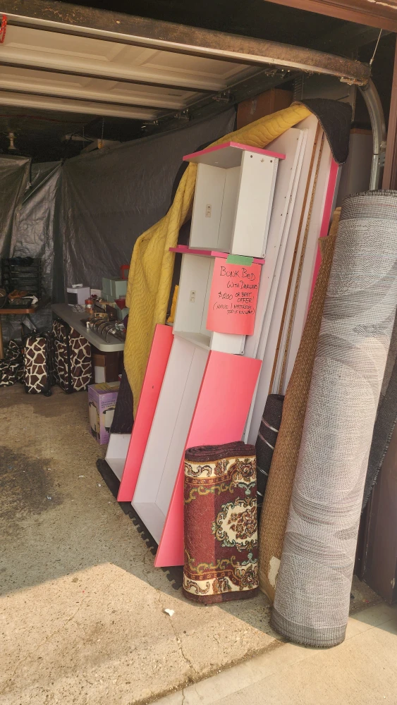 Garage Sale - photo 5
