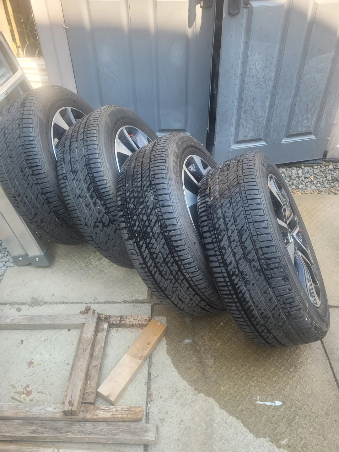 Set of 4 Honda Alloy Wheels with Tires