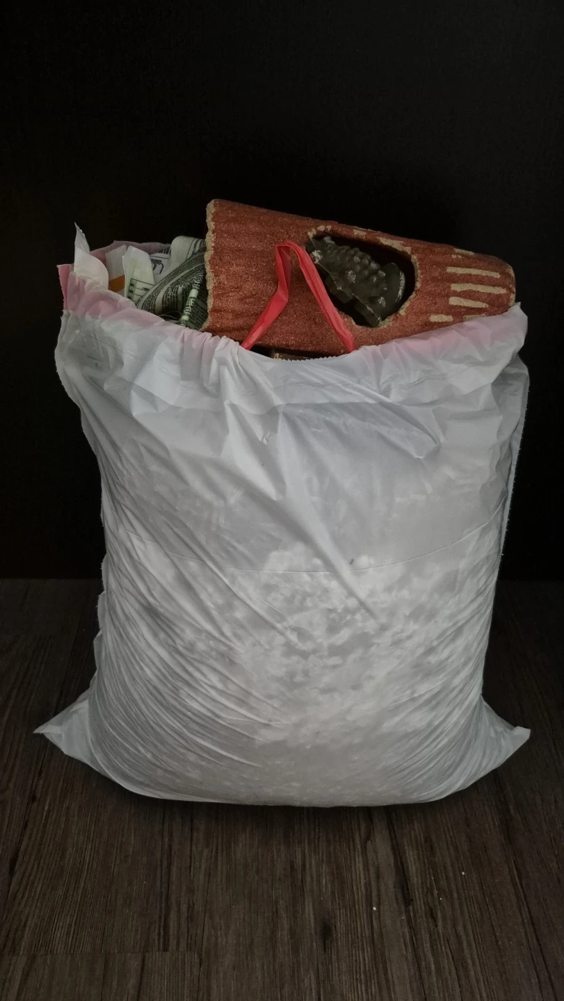 Small Pet Beddings, tunnels, food