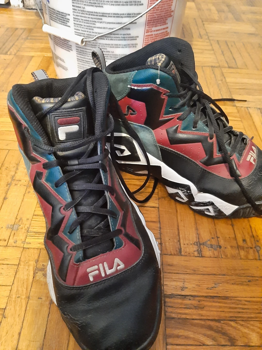 Fila Mid Top Basketball Shoes green and merron