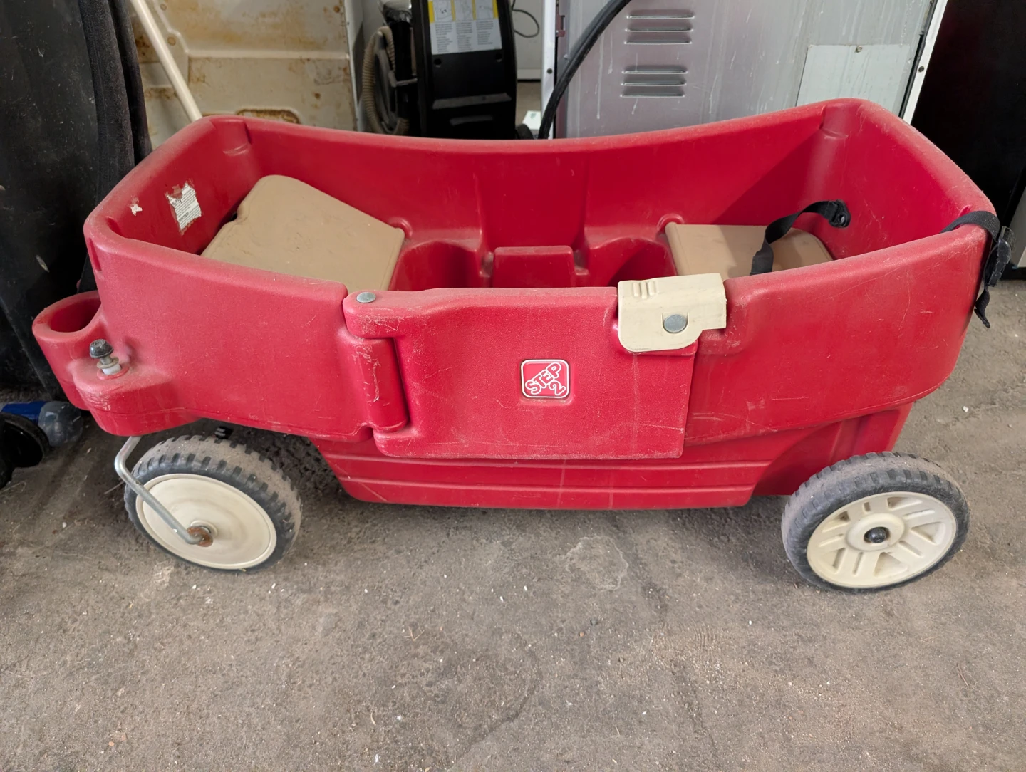Step2 Red Wagon