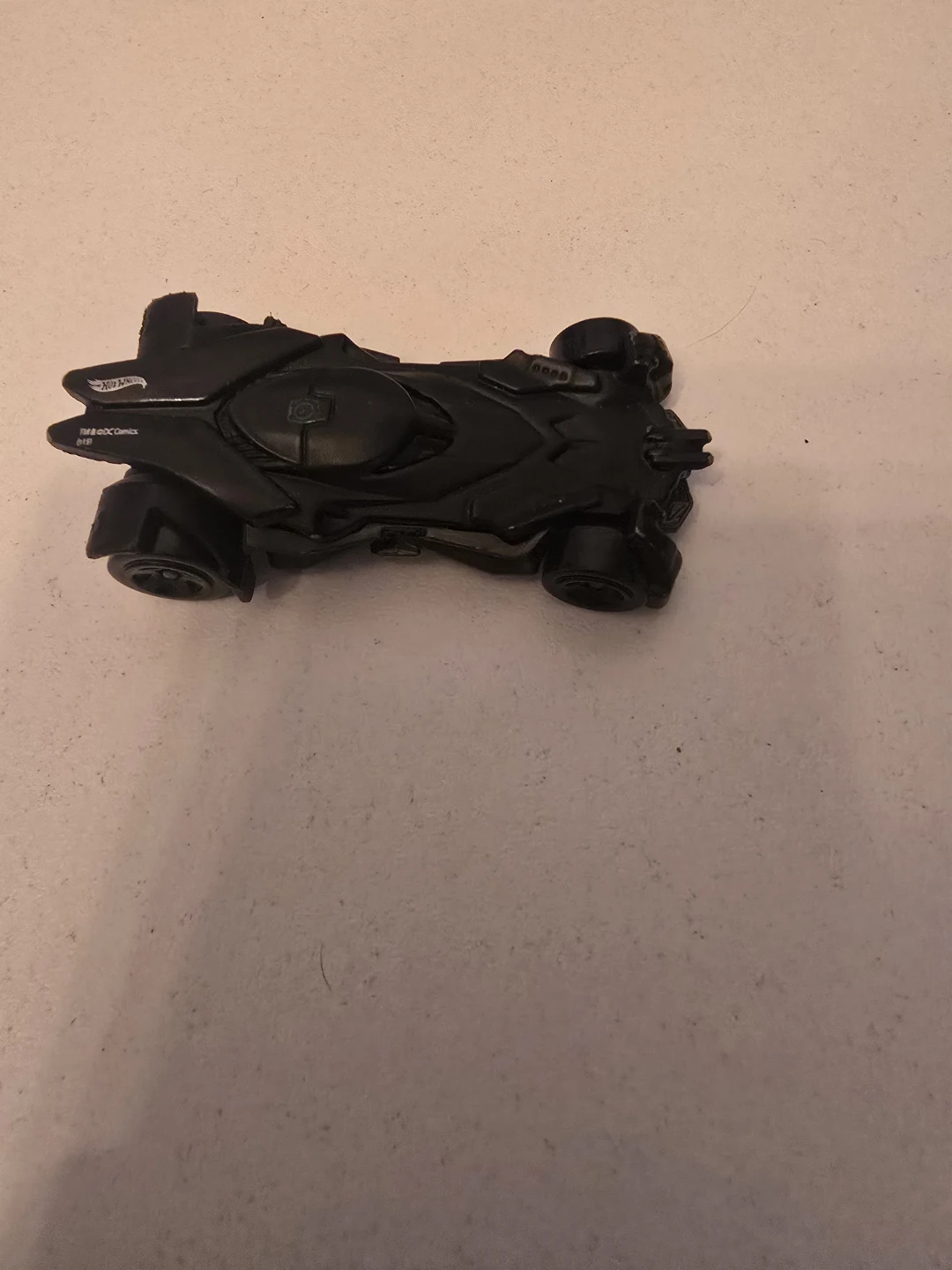 Hot Wheels Batman Batmobile Toy Car - photo 2