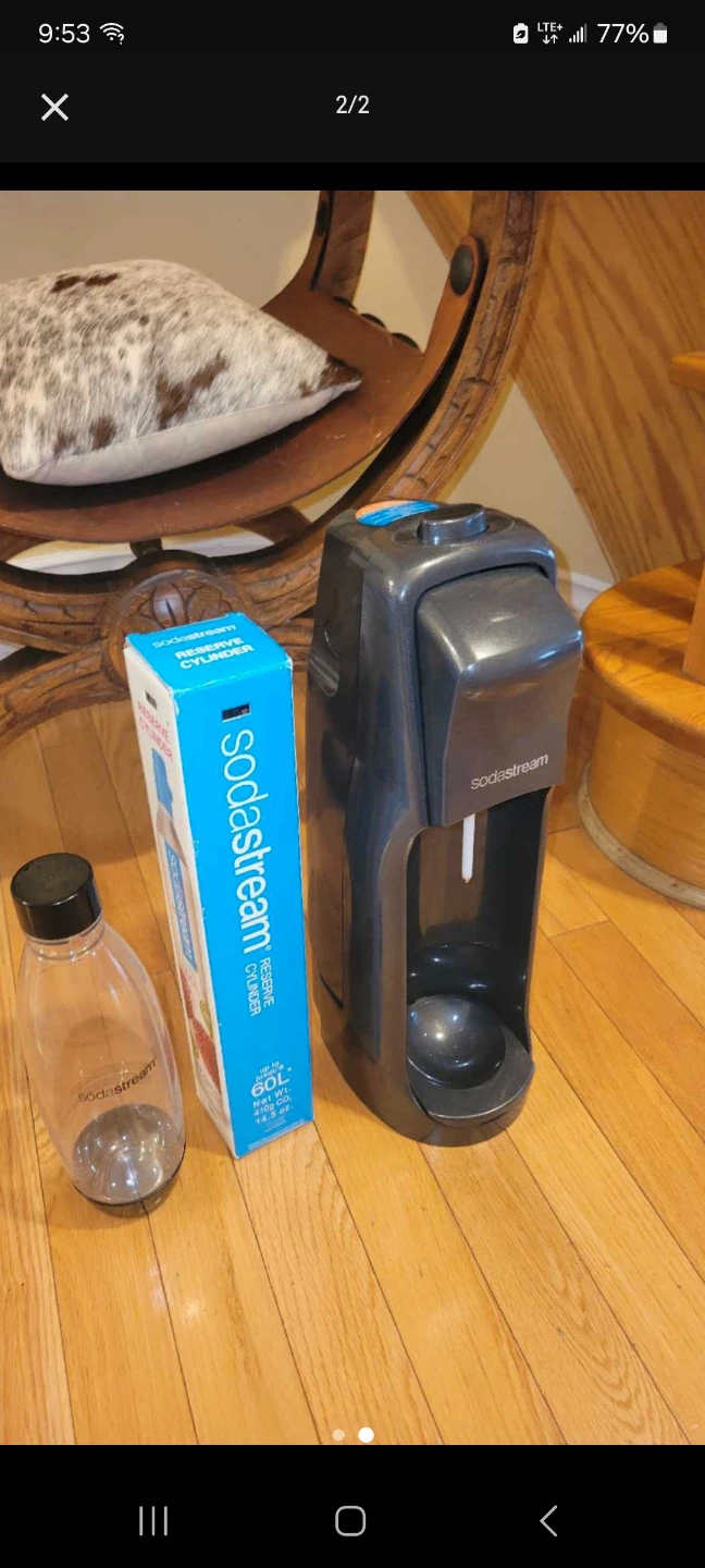 SodaStream  with CO2 Cylinder & bottle