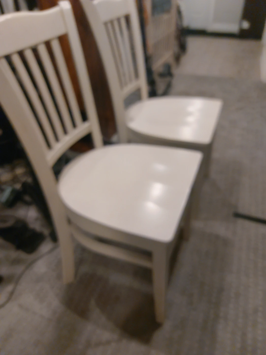 Set of 2 White Dining Chairs - photo 2