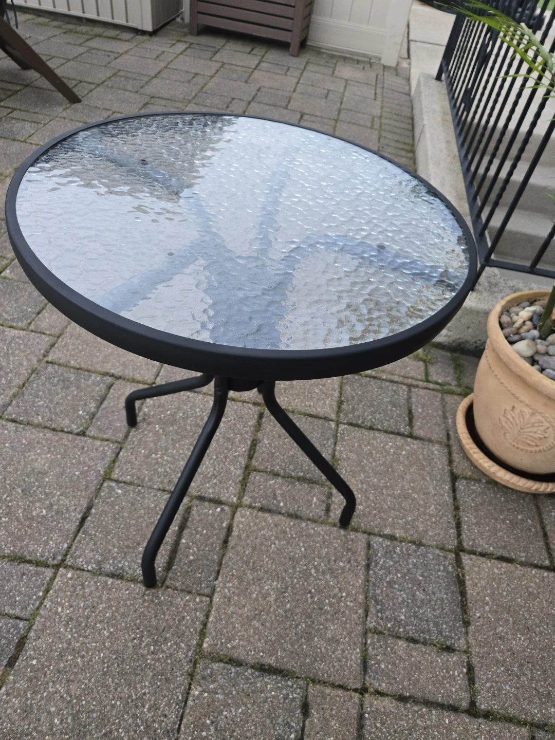 Round Glass Patio Bistro Table – Black Metal Outdoor Table - photo 2