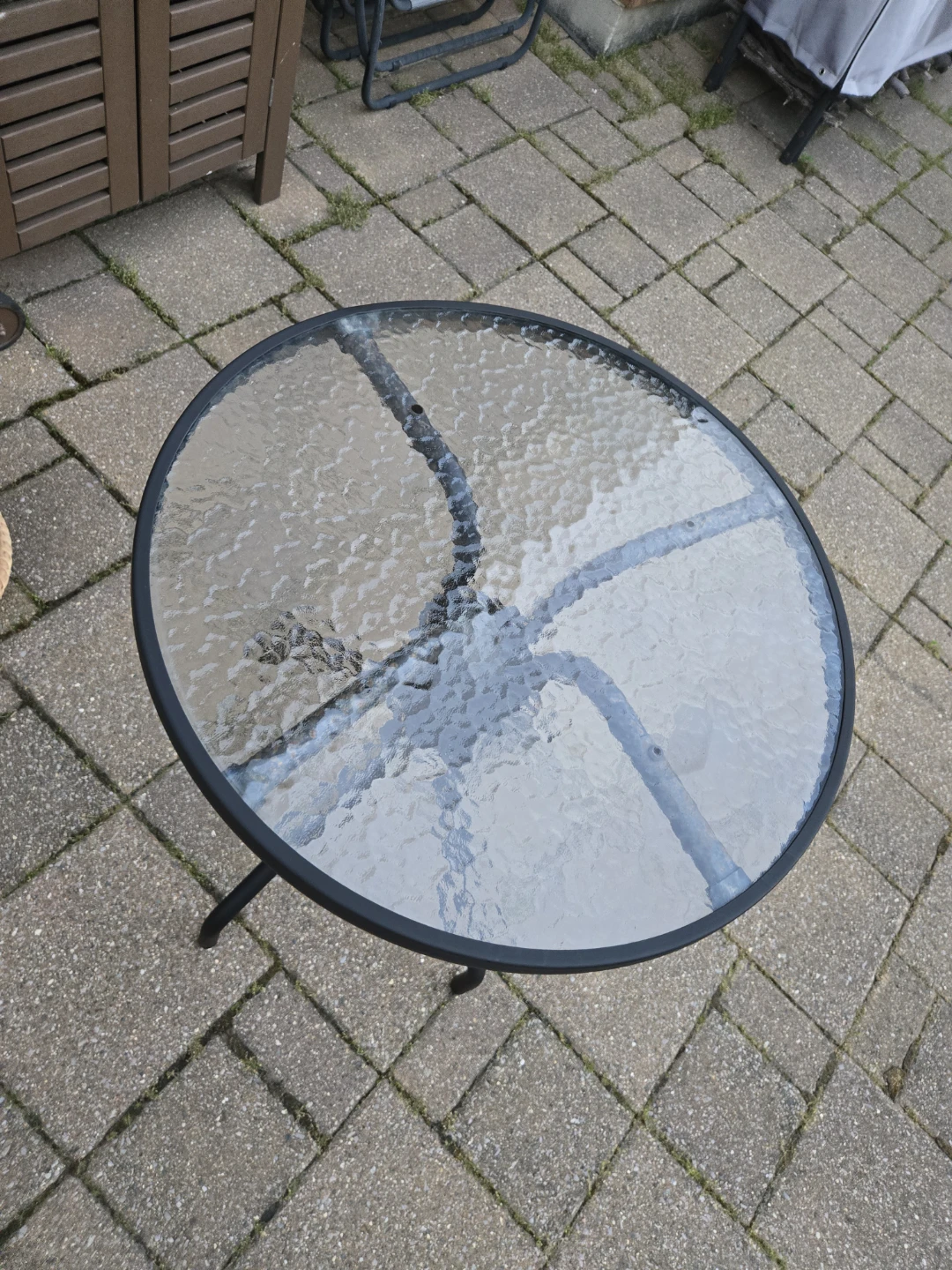 Round Glass Patio Bistro Table – Black Metal Outdoor Table - photo 3